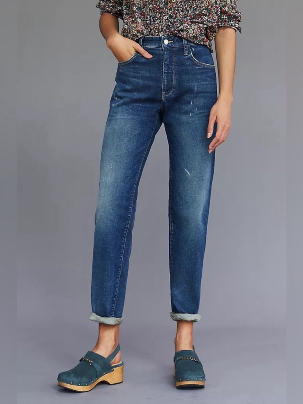 Anthropologie Pilcro Straight-Leg Mid Rise Medium Wash denim Jeans 32